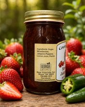 Load image into Gallery viewer, Country Sweets Strawberry Jalapeño Jam – 20 oz Glass Jar