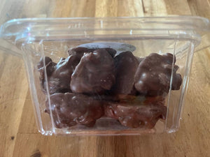 Country Sweets 8 oz Milk Chocolate Pecan Clusters