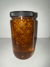 Load image into Gallery viewer, 16 Oz Ga Wildflower Honey With Honey Comb