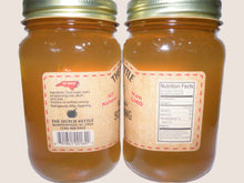 Load image into Gallery viewer, Dutch Kettle All Natural Homemade Scuppernong Jelly 19 oz Jar